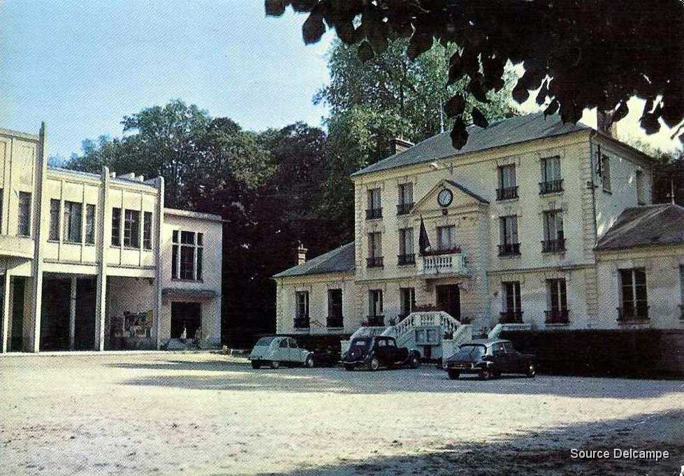 77 Claye Souilly La Mairie.jpg